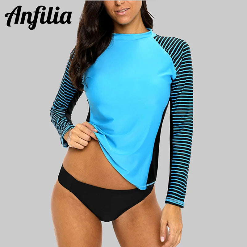 Women Long Sleeved Rashguard Striped